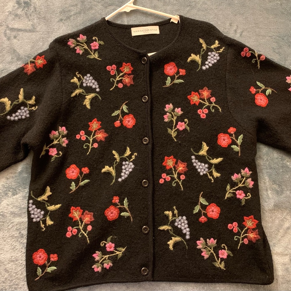 Vintage Black Floral Sweater